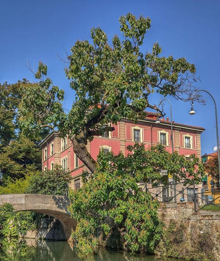 Trilocale In Villa Signorile Mailand Exterior foto